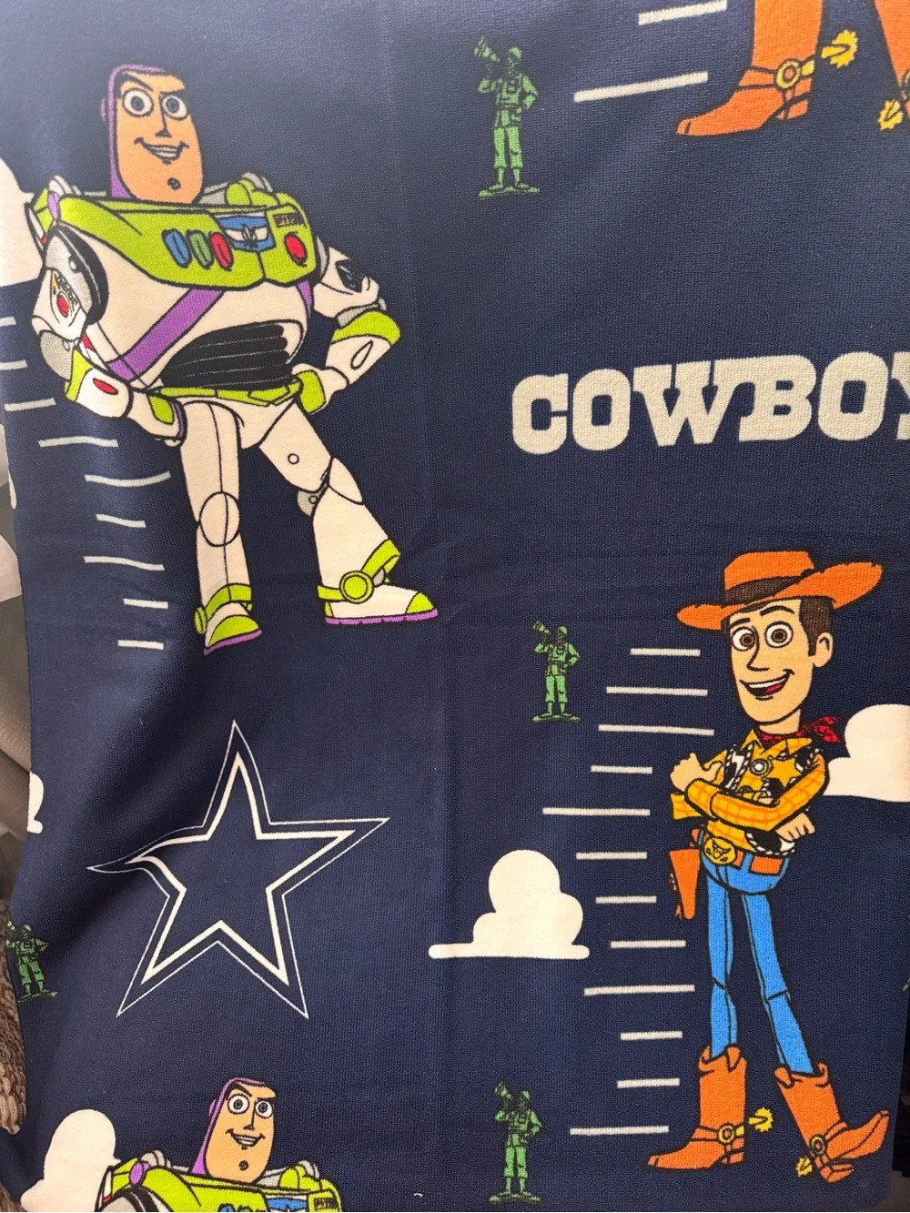 NWT NFL Pixar Dallas Cowboys Beach Towel, 36x72 inches